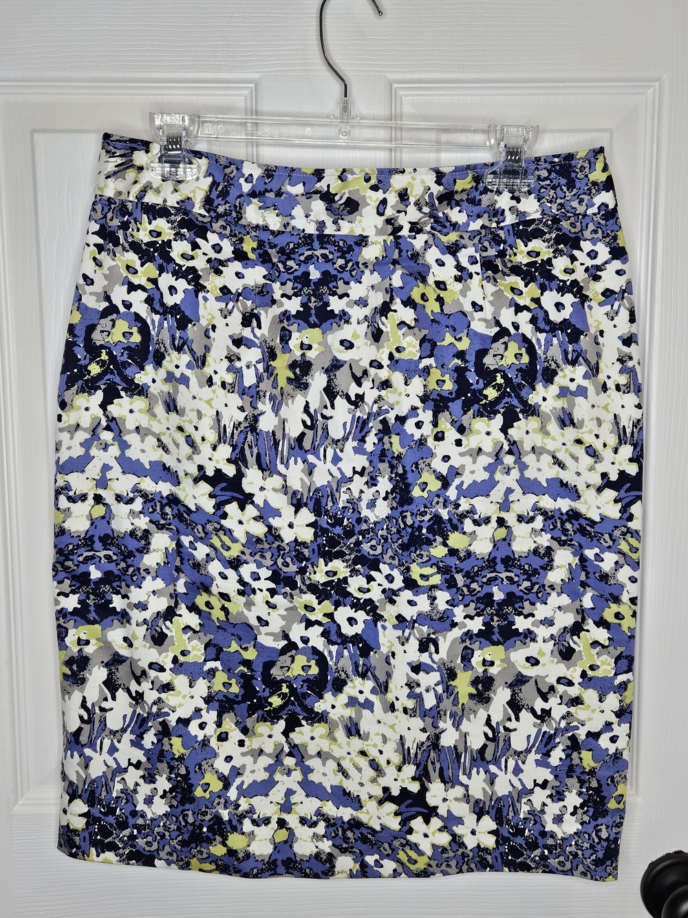 NWOT Cleo Abstract Floral Pencil Skirt Knee Length Blue Purple Green Size 10